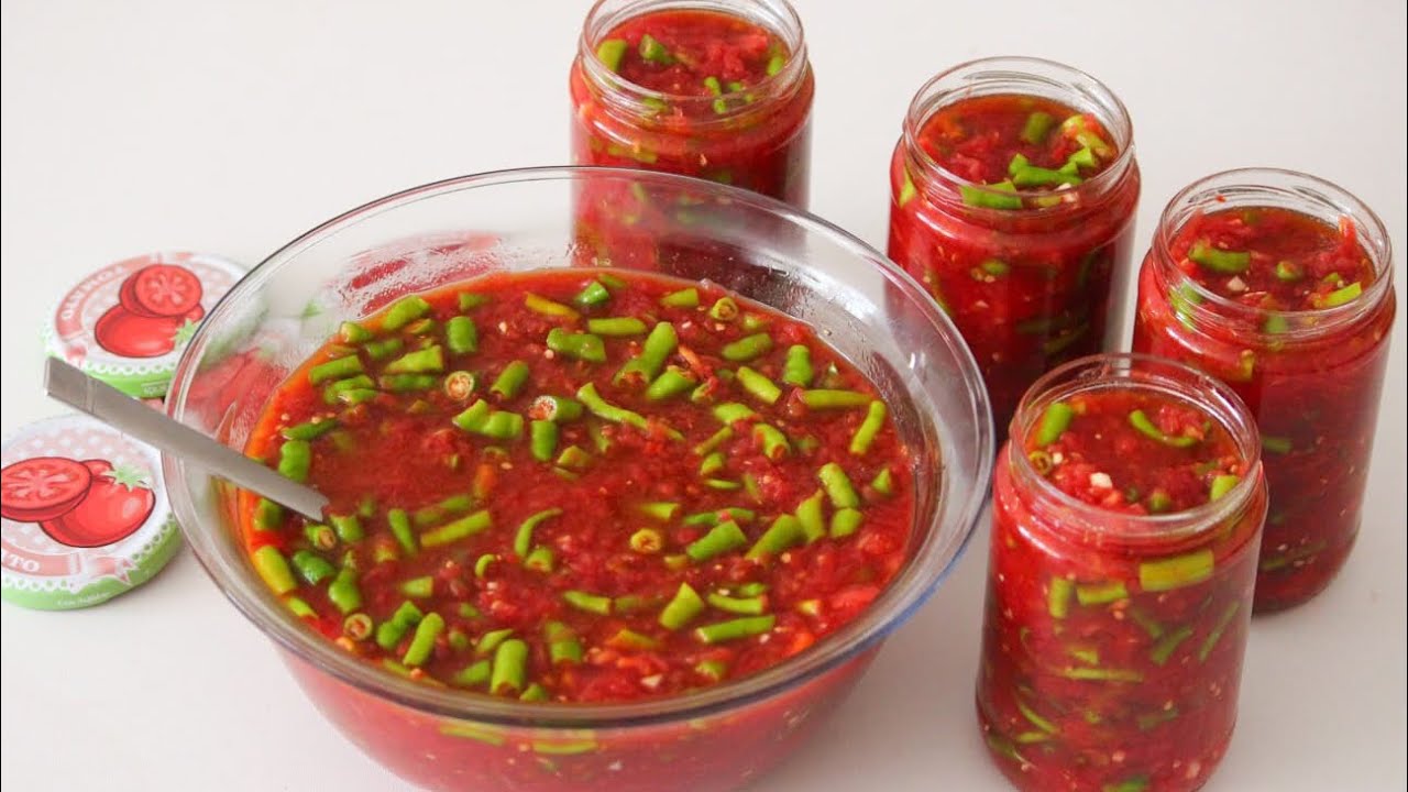 Kaynatmadan Domatesli Biber Turşusu tarifi