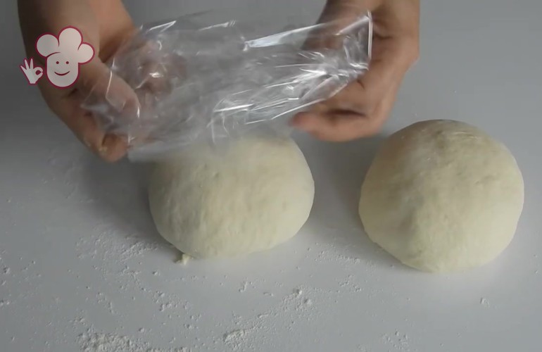 Poşette Mayalı Balon Ekmek Tarifi
