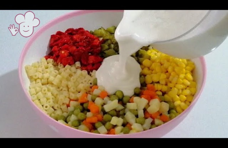 Yoğurtlu Makarna Salatası Tarifi