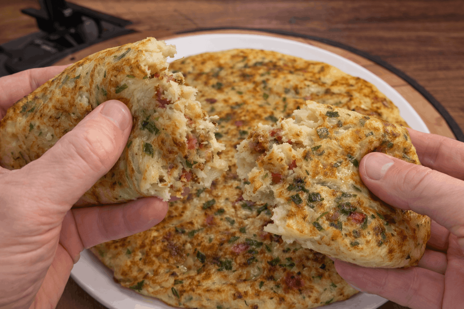 Sebzeli Peynirli Krep Tarifi